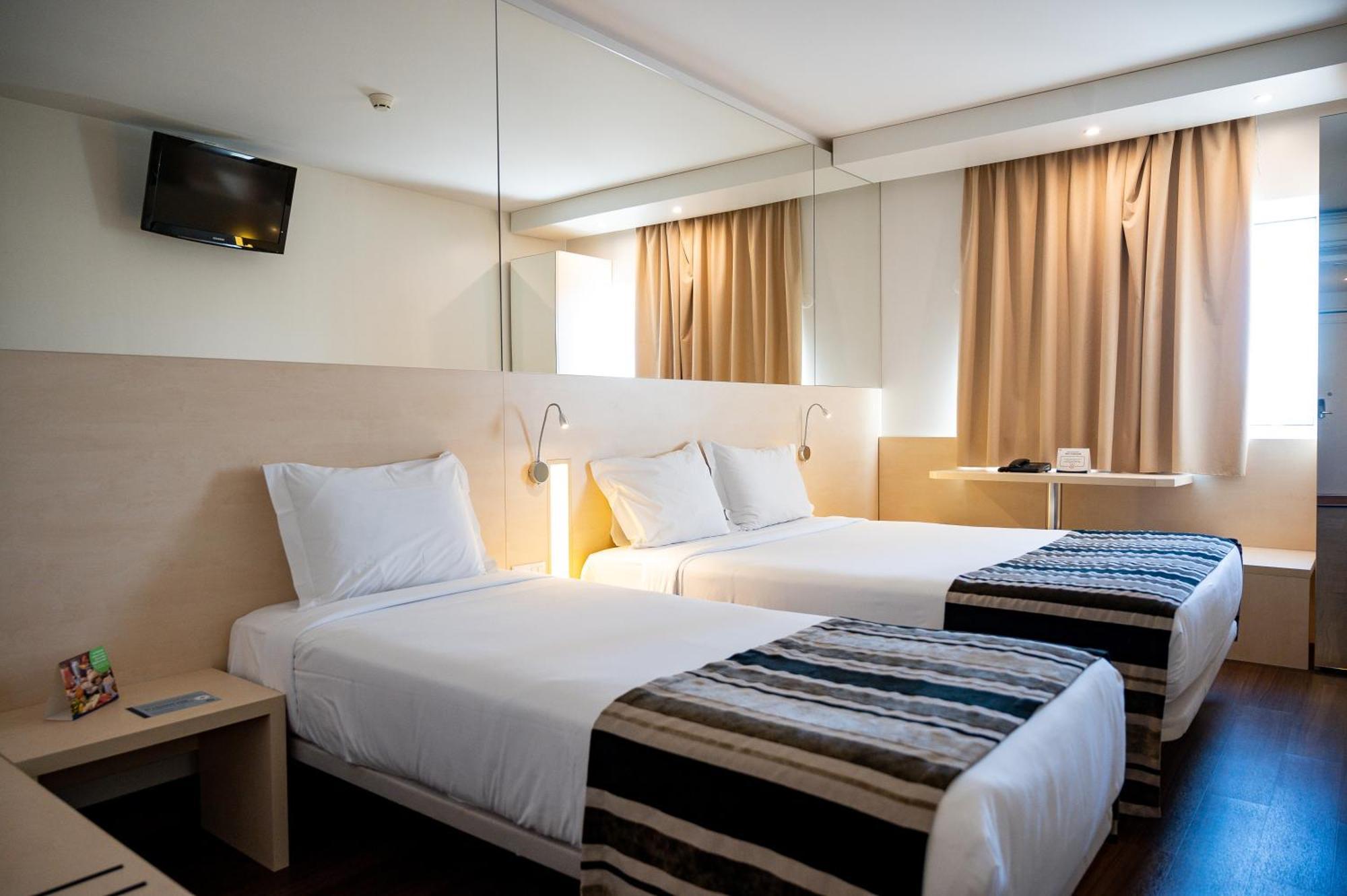 Habitación Doble con cama supletoria