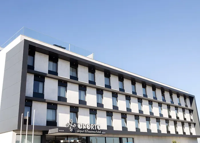 Oporto Airport & BusinessAirport Hotel